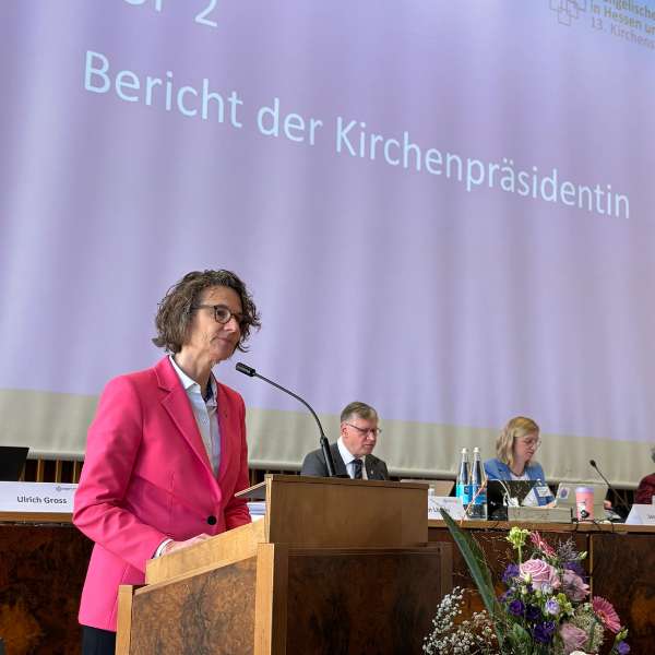 Öffnet die Seite '„Wir brauchen die Kirche, gerade jetzt" – Kirchenpräsidentin Tietz zur Rolle der EKHN in der Demokratie'
